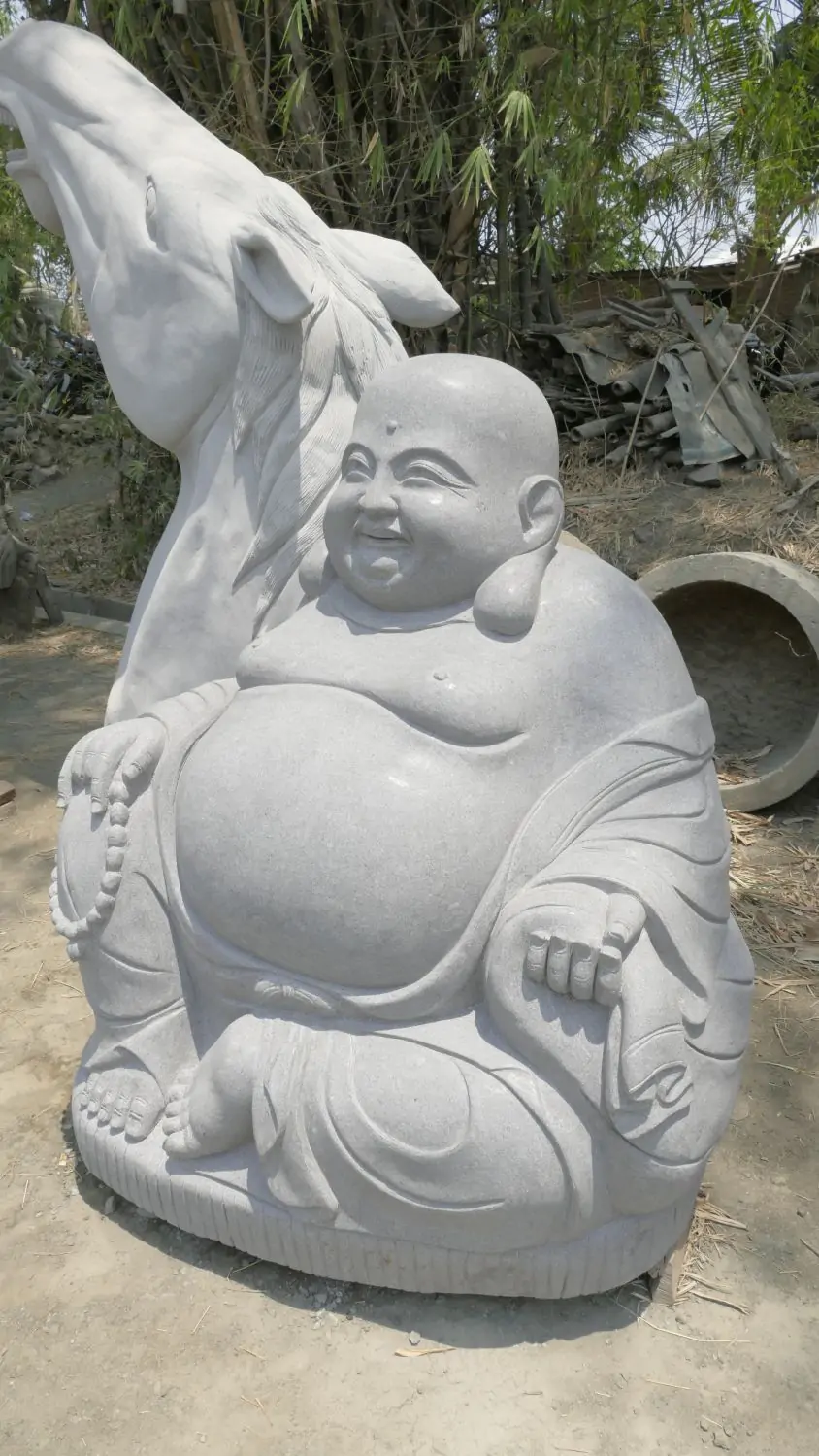  Product image 7 of the product “Seated Chinese Buddha, 122 cm height, riverstone ”